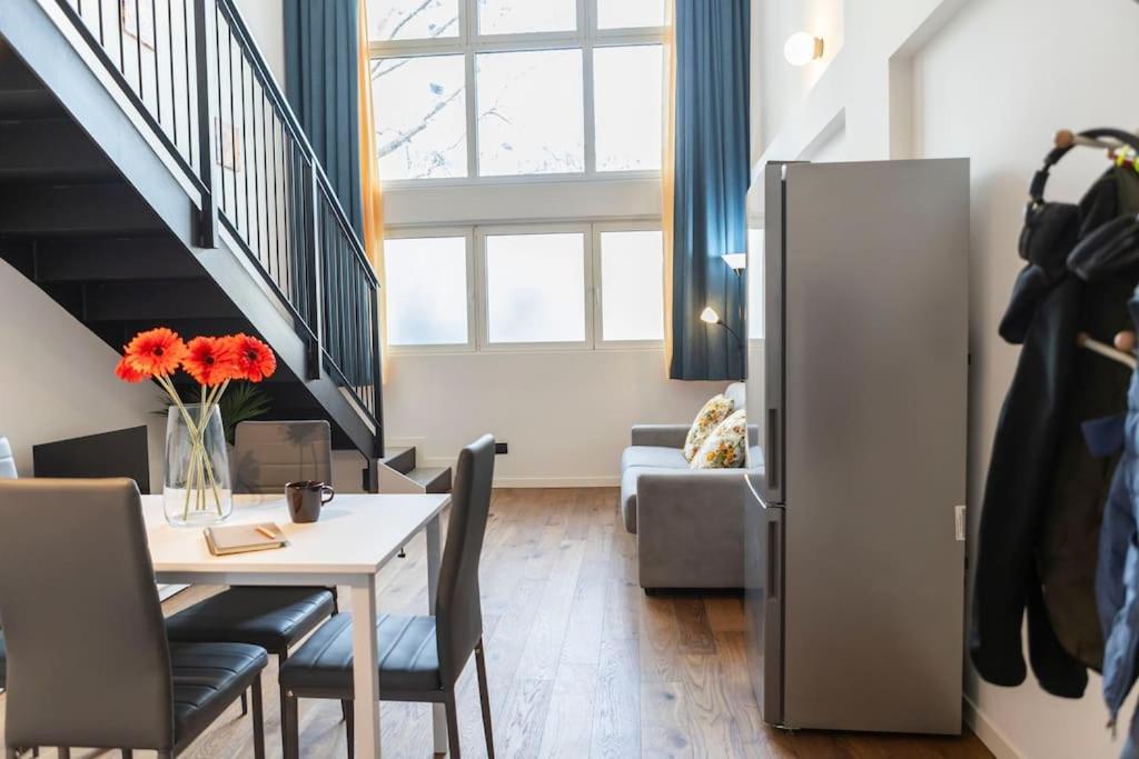 Darsena Charming Apartment By 101Flats Milan Exterior photo