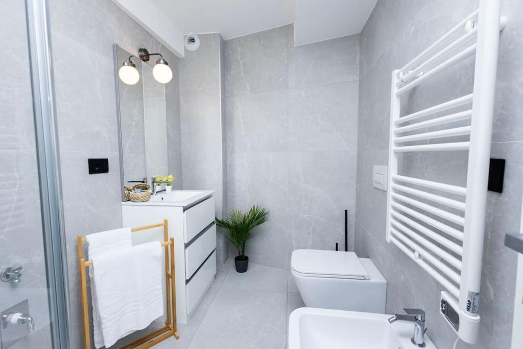 Darsena Charming Apartment By 101Flats Milan Exterior photo